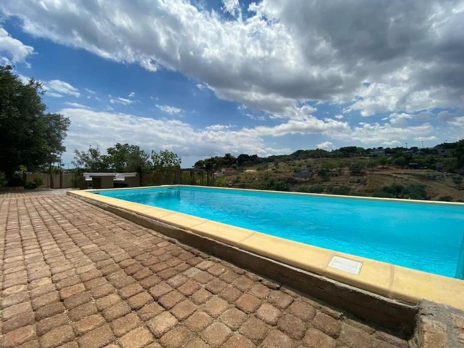 Summer House With A Pool Near Sea, Port & Airport Apartamento Rafína Exterior foto